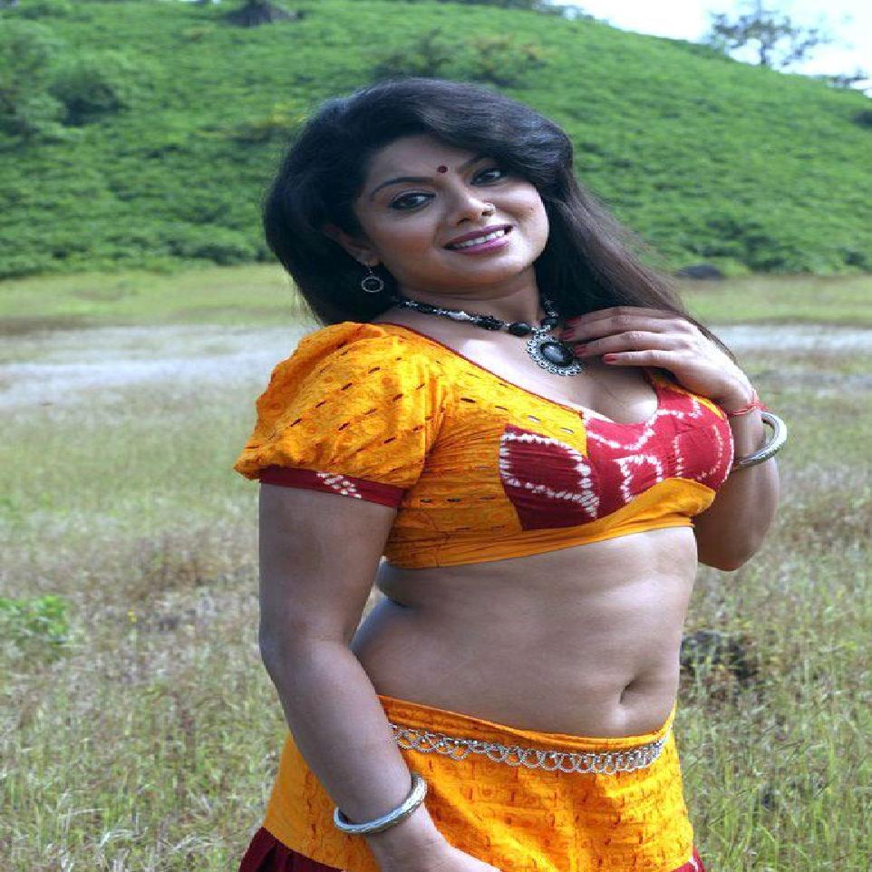 Chuncy women having sex